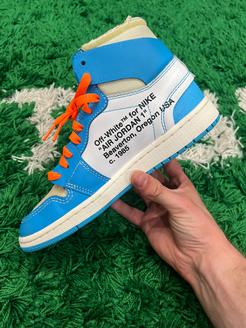 Jordan 1 High Off-White University Blue (Preowned 6M)
