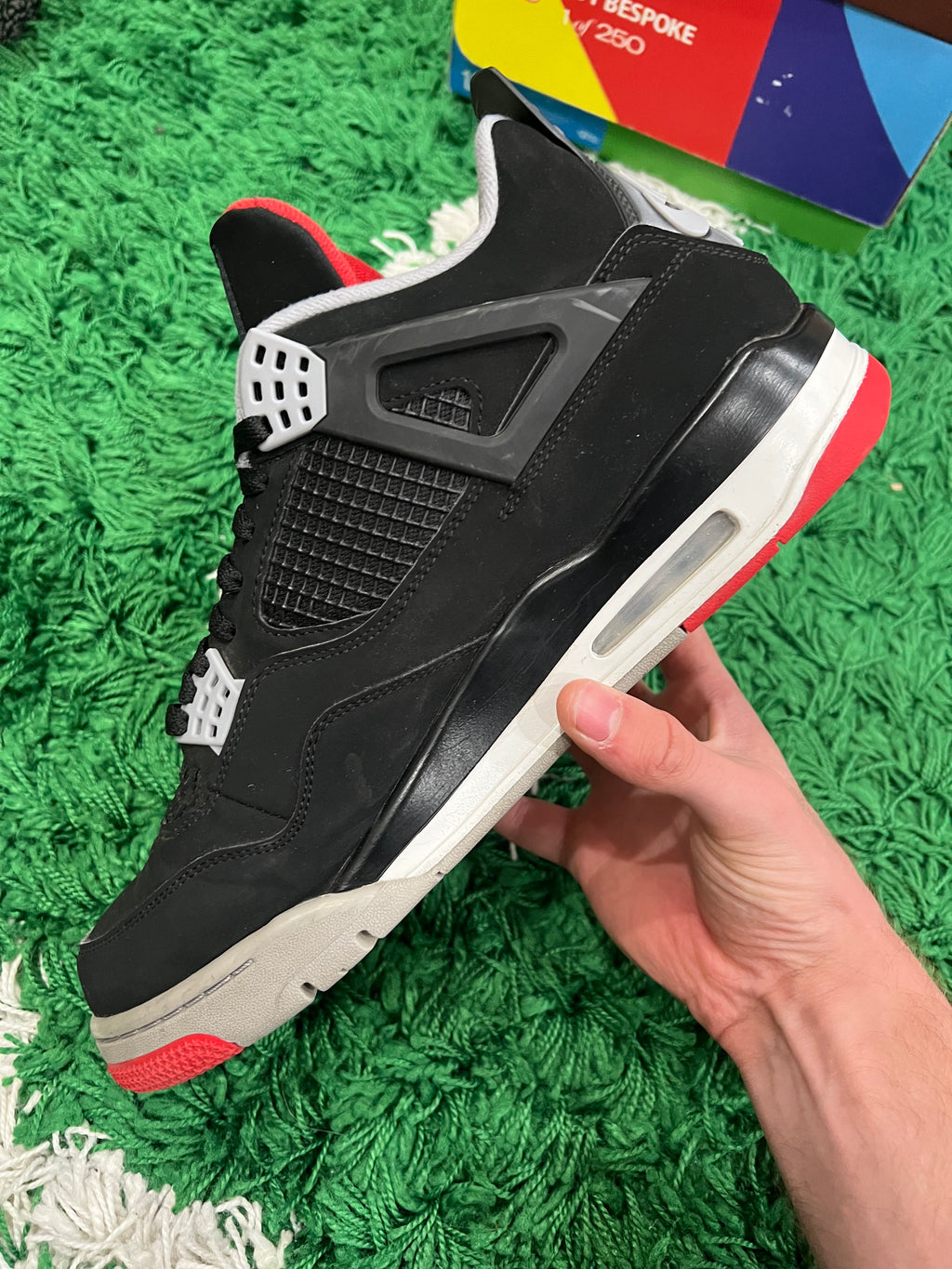 Jordan 4 Bred (2019) (Preowned 12M)