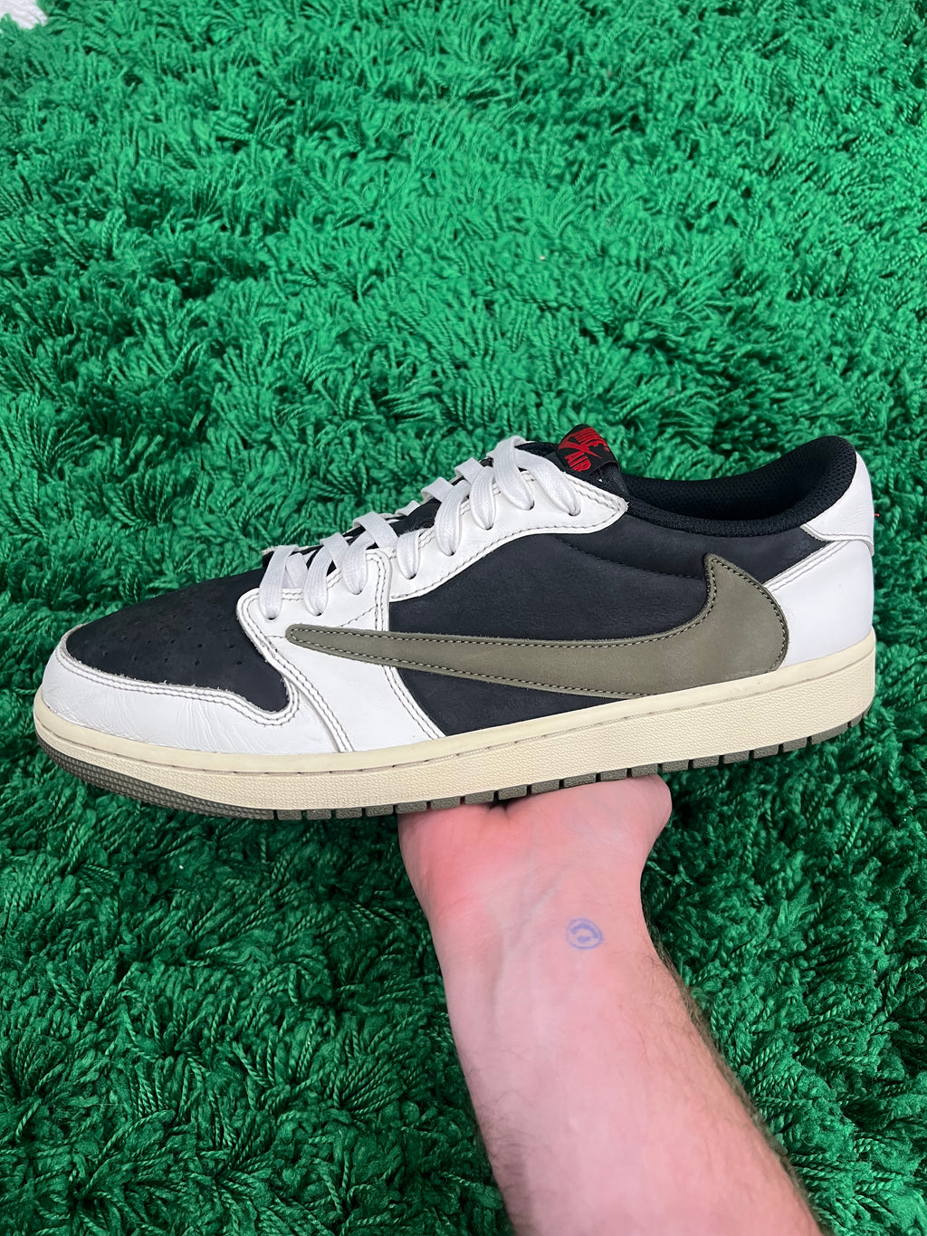 Jordan 1 Low Travis Scott Olive (Women's) (Pre-Owned Size 12M/13.5W)