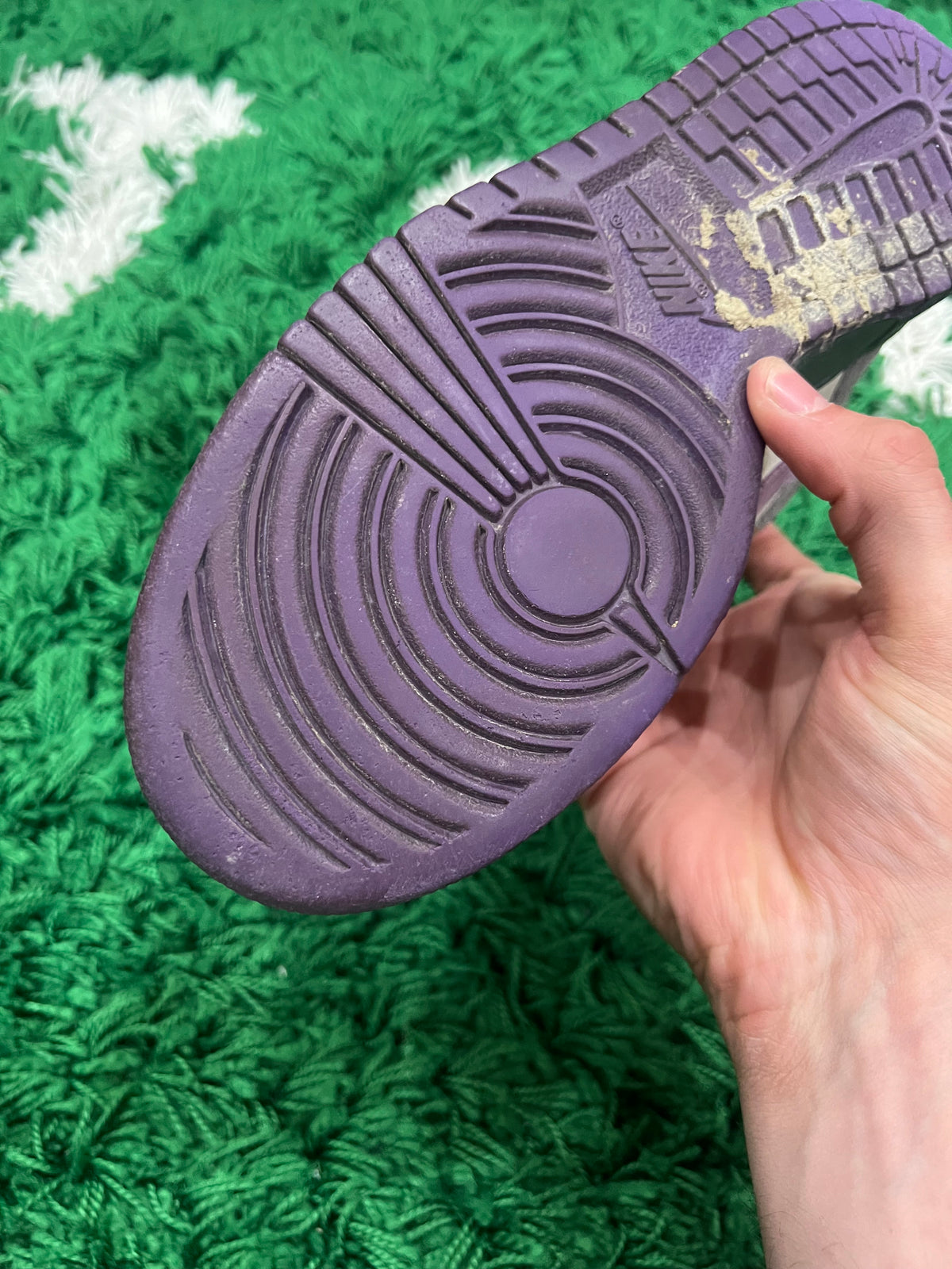 Nike SB Dunk Low Purple Pigeon (Pre-Owned 7.5M)