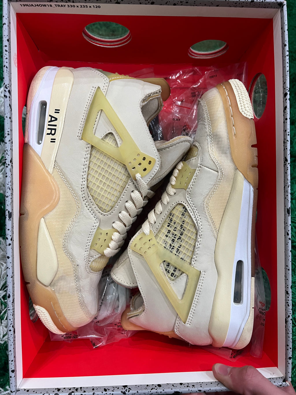 Jordan 4 Off-White Sail (Women's) (Preowned 7.5M/9W)