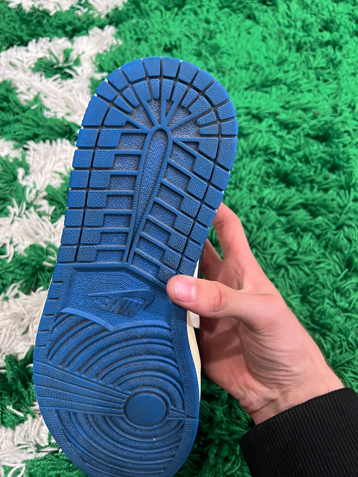 Jordan 1 Low Fragment x Travis Scott (Preowned 12M)