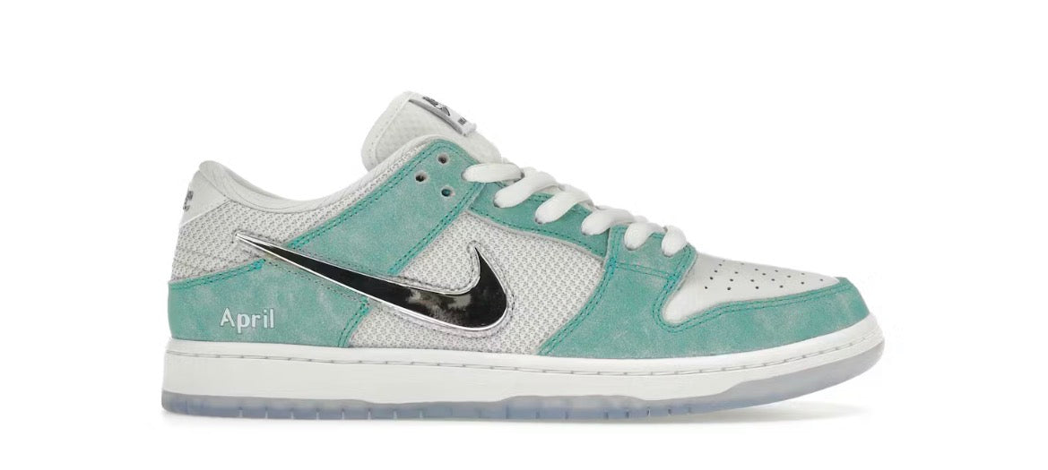 Nike SB Dunk Low April Skateboards (Preowned 11M)