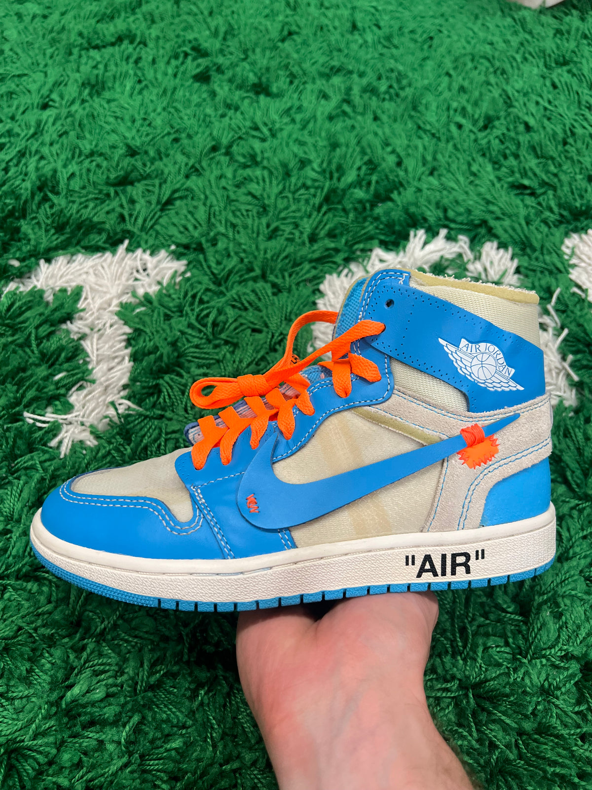 Jordan 1 High Off-White University Blue (Preowned 6M)