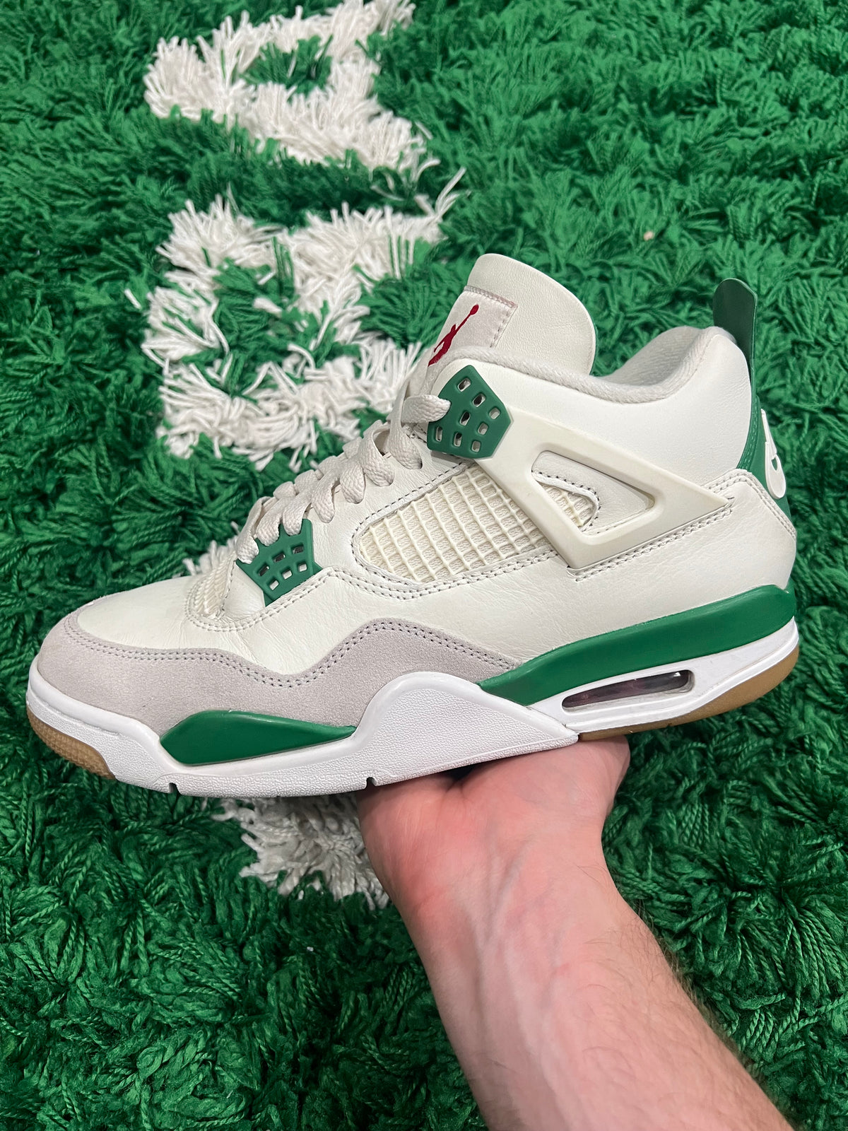 Jordan 4 SB Pine Green (Preowned 9M)