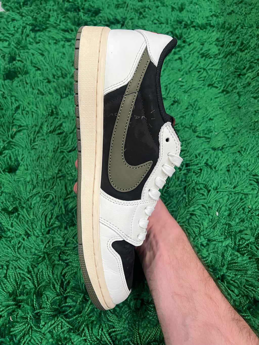 Jordan 1 Low Travis Scott Olive (Women's) (Preowned 10M/11.5W)