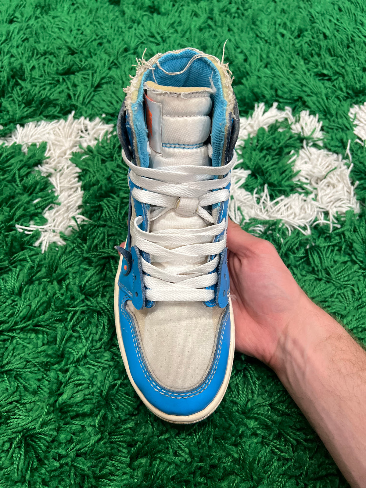 Jordan 1 High Off-White University Blue (Preowned 6M)