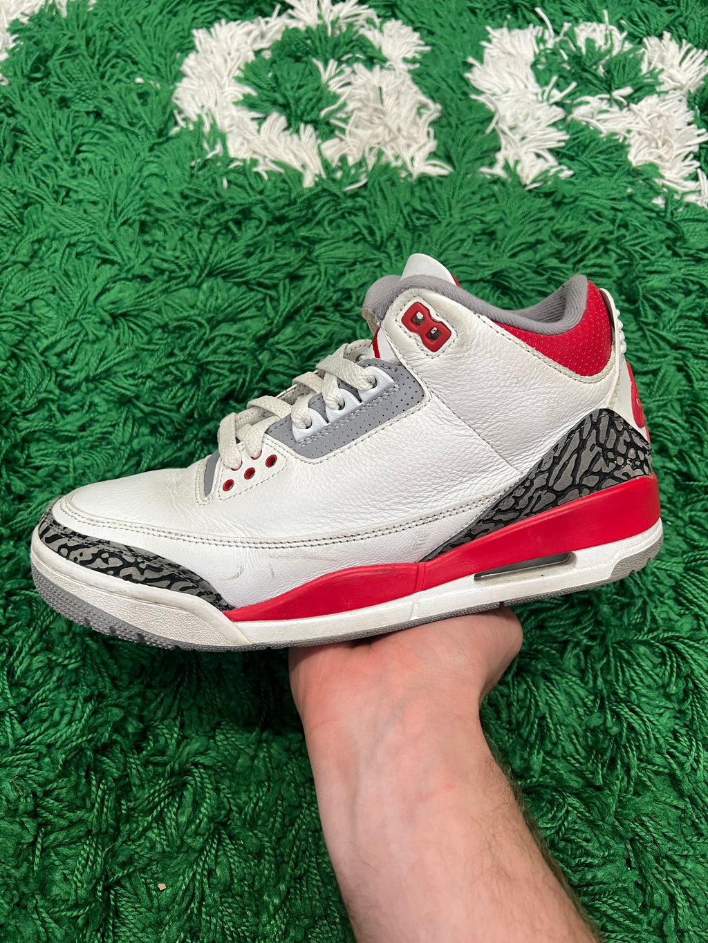 Jordan 3 Fire Red (2022) (Preowned 8M)