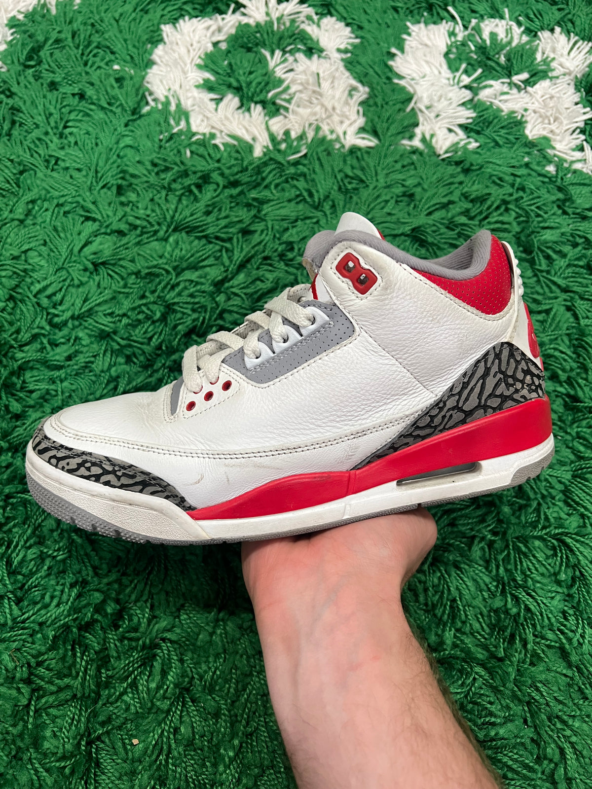 Jordan 3 Fire Red (2022) (Preowned 8M)