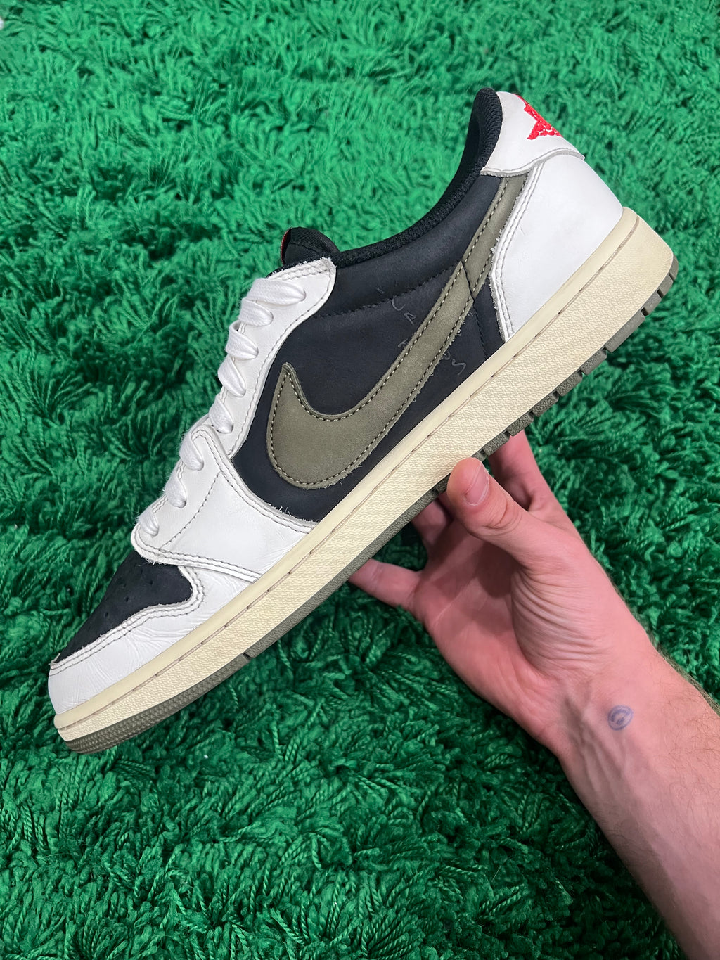 Jordan 1 Low Travis Scott Olive (Women's) (Pre-Owned Size 12M/13.5W)
