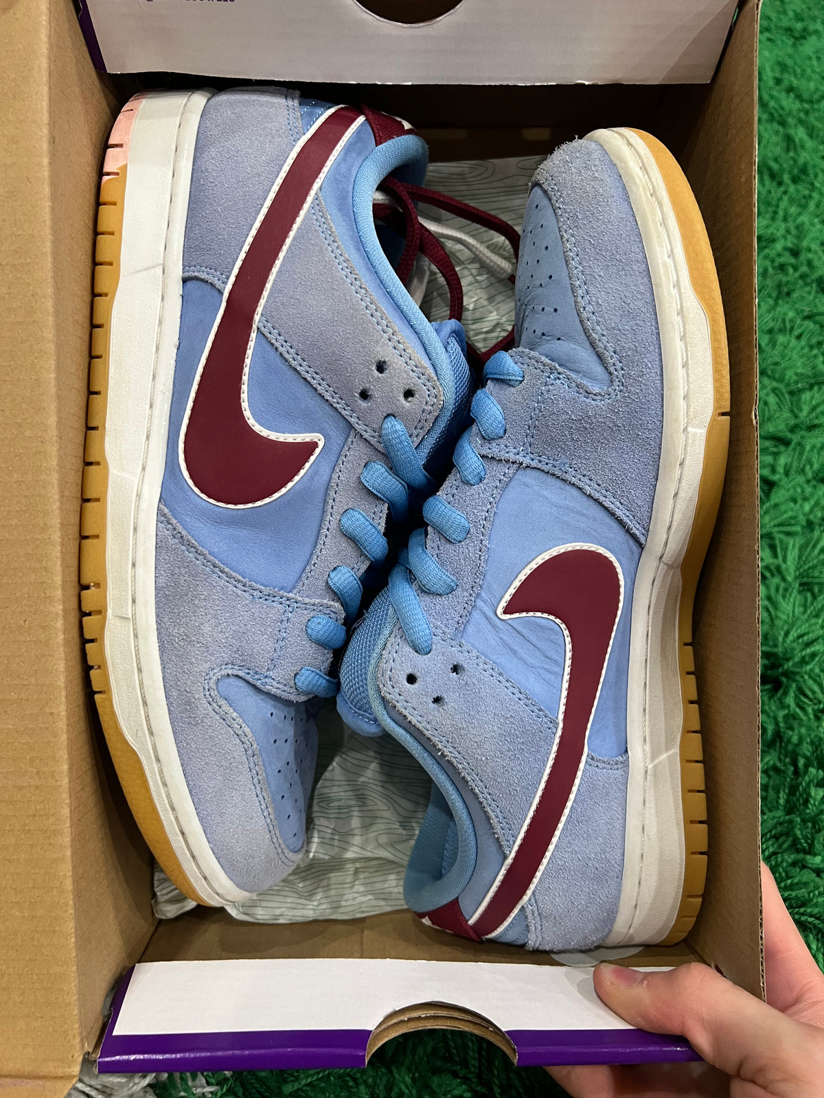 Nike SB Dunk Low Philadelphia Phillies (Preowned 8.5M)