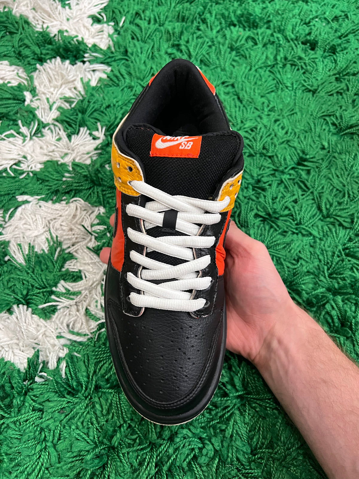 Nike SB Dunk Low Raygun (Preowned 9.5M)