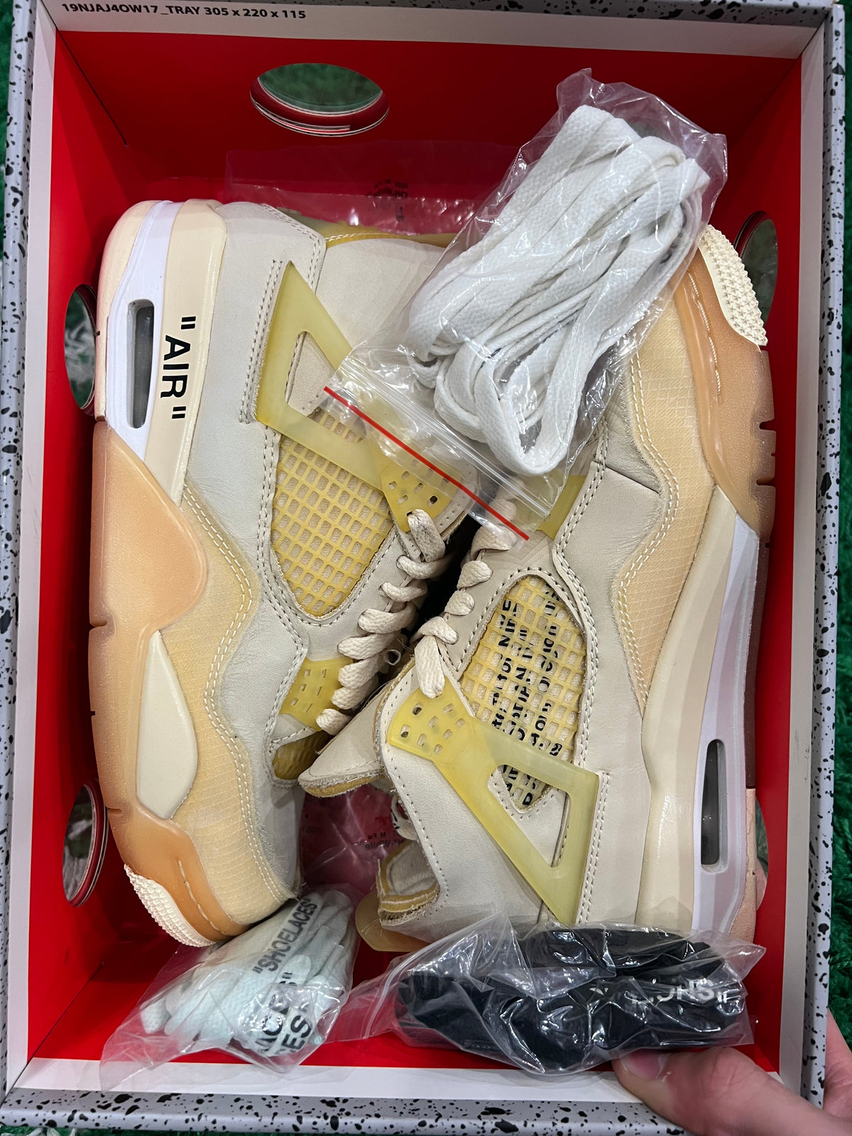 Jordan 4 Off-White Sail (Women's) (Preowned 5M/6.5W)