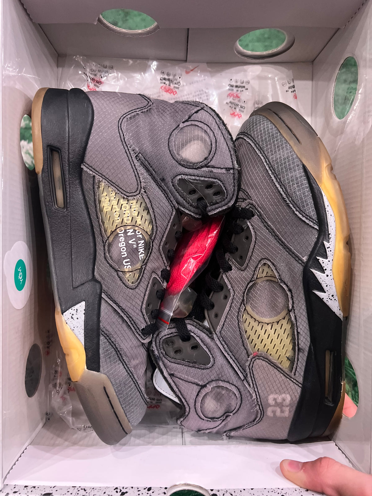 Jordan 5 Off-White Muslin (Preowned 8.5M)