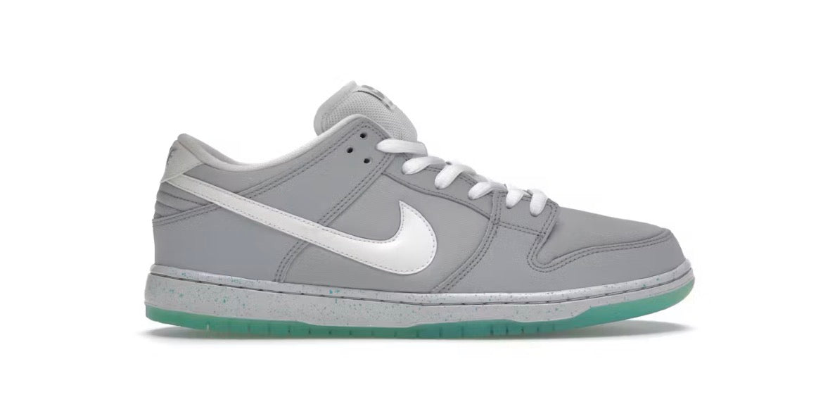 Nike SB Dunk Low Marty McFly (Pre-Owned 9M)