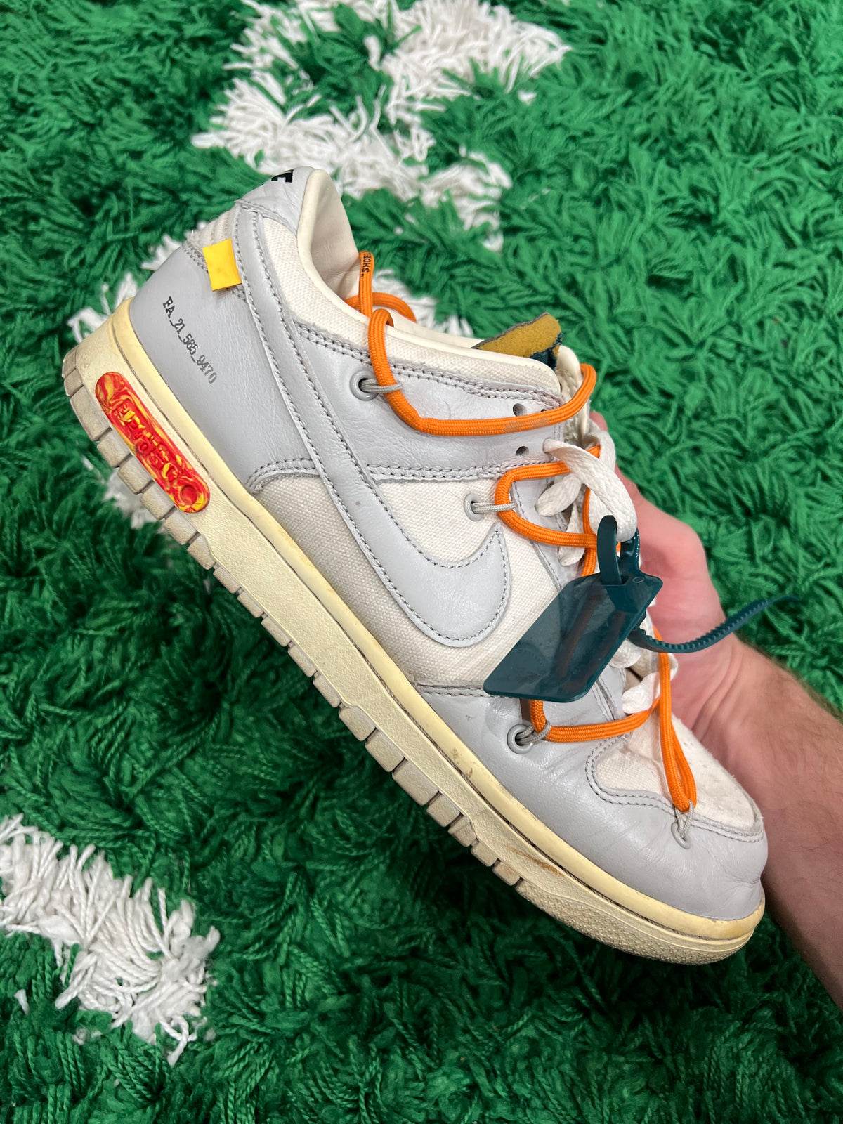 Nike Dunk Low Off-White Lot 44 (Preowned 9M)