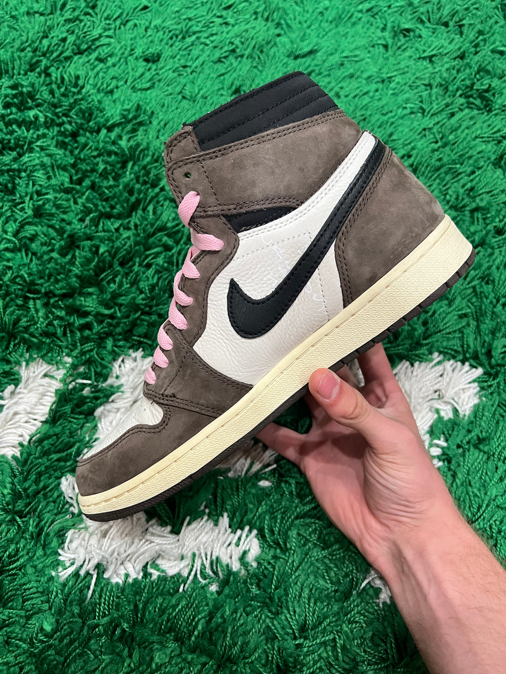 Jordan 1 High Travis Scott Mocha (Pre-Owned Size 9M)