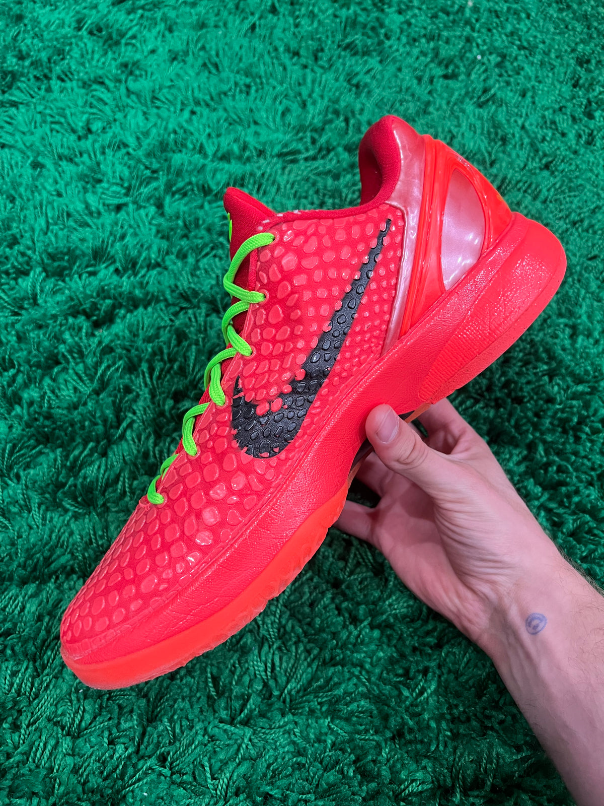Nike Kobe 6 Protro Reverse Grinch (Pre-Owned Size 12M)