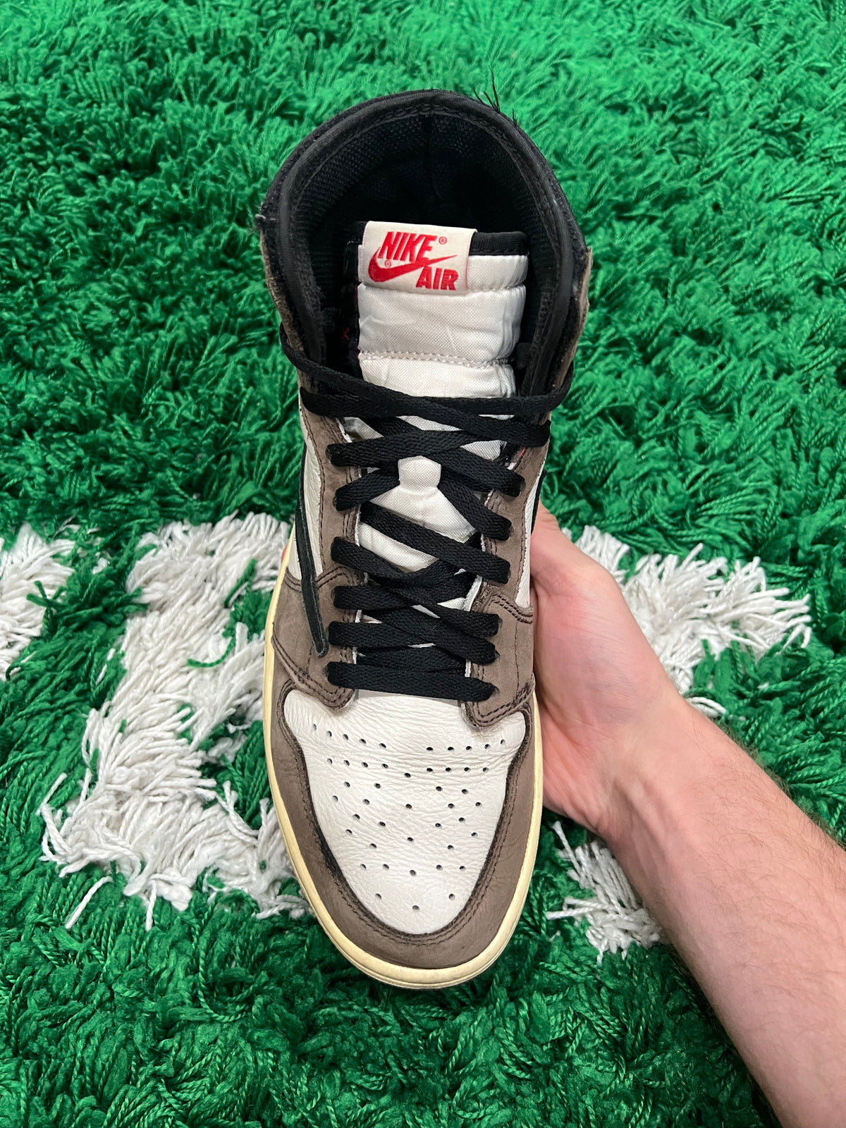 Jordan 1 High Travis Scott Mocha (Pre-Owned Size 9.5M)