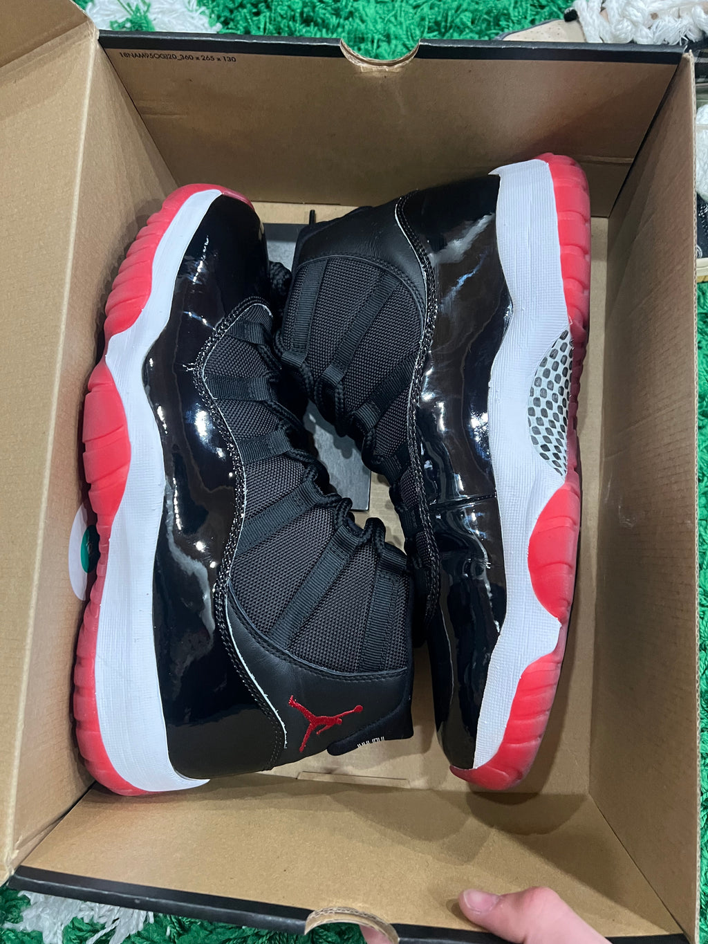 Jordan 11 Playoffs Bred (2019) (Pre-Owned 12M)