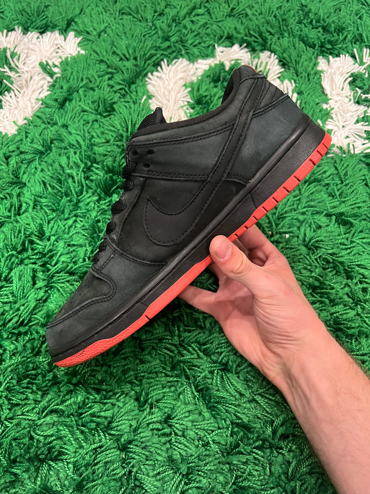 Nike SB Dunk Low Black Pigeon (Pre-Owned 8M)