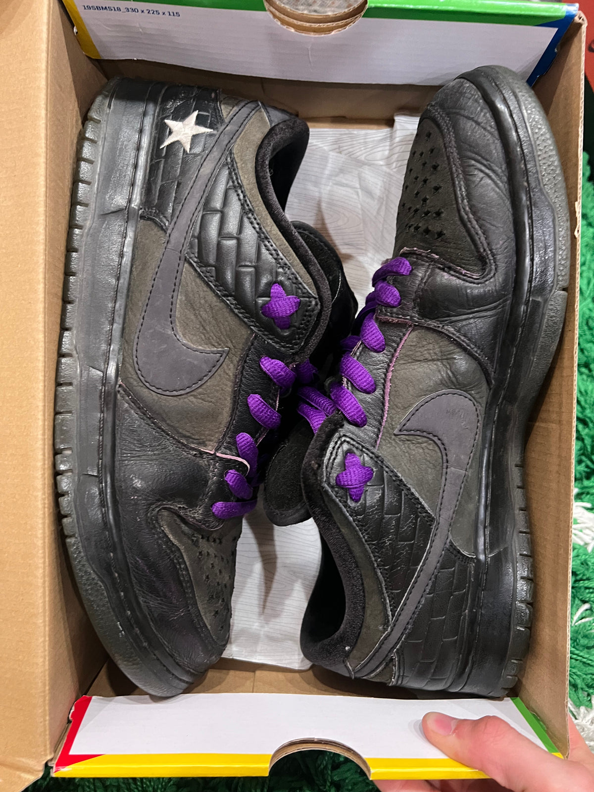 Nike SB Dunk Low Familia First Avenue (Preowned 11.5M)