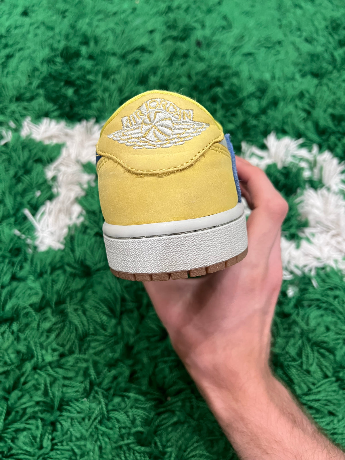 Jordan 1 Low Travis Scott Canary (Women's) (Preowned 6.5M/8W)