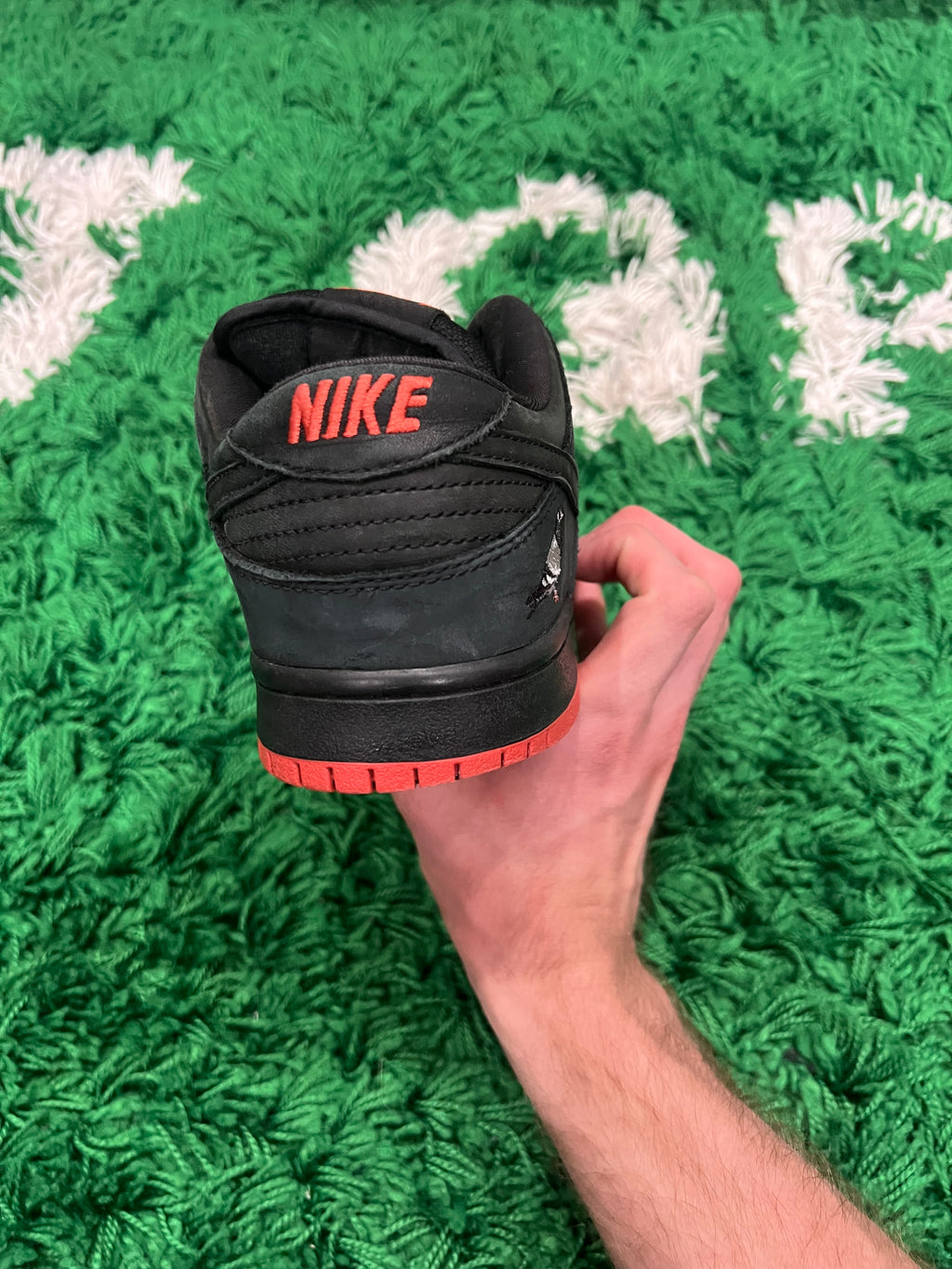 Nike SB Dunk Low Black Pigeon (Pre-Owned 8M)