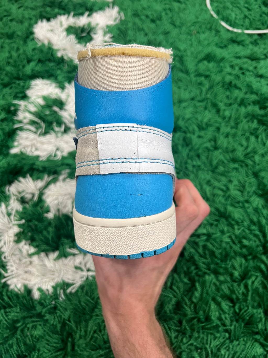 Jordan 1 High Off-White University Blue (Preowned 9.5M)