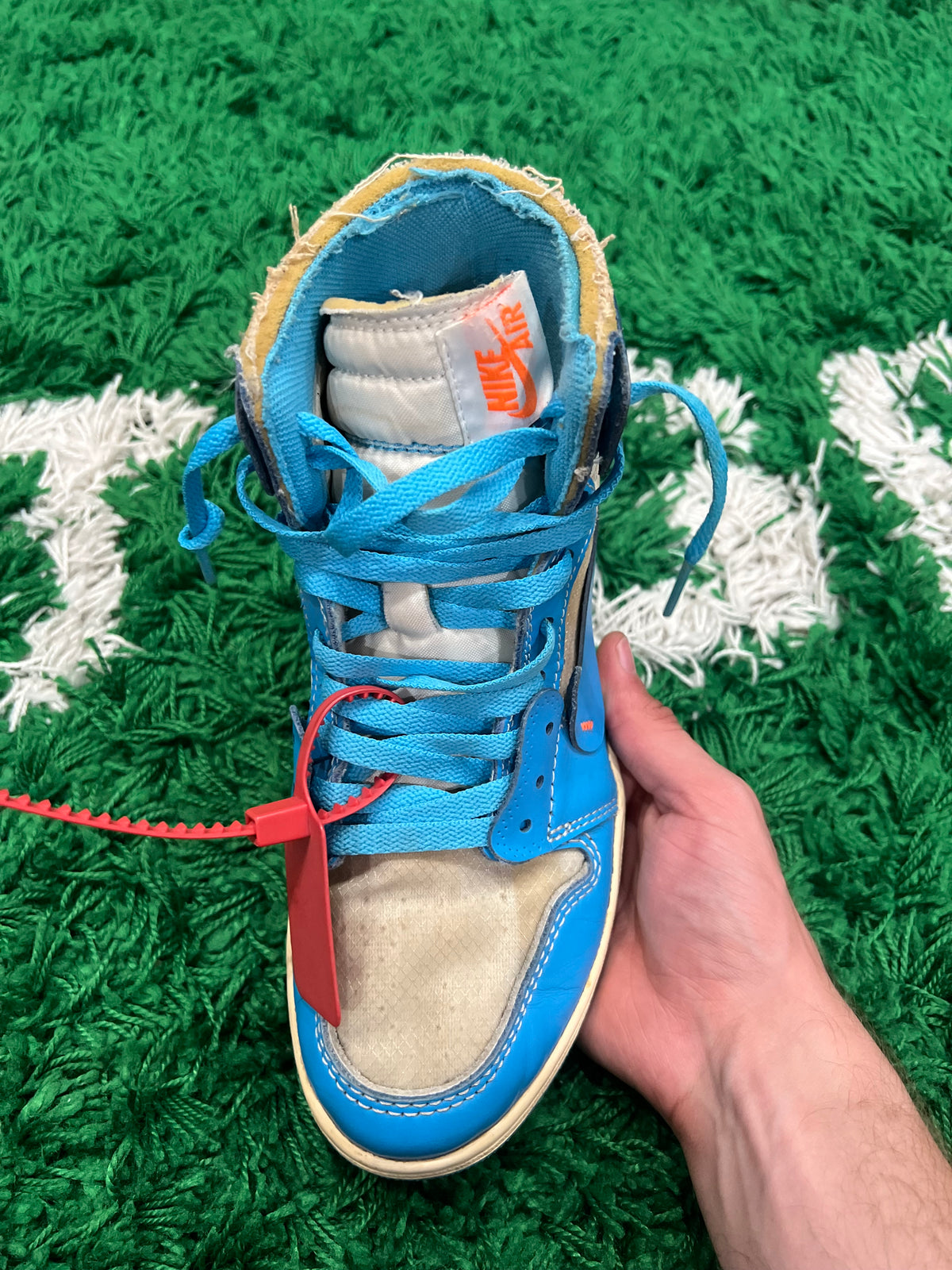 Jordan 1 High Off-White University Blue (Preowned 7.5M)
