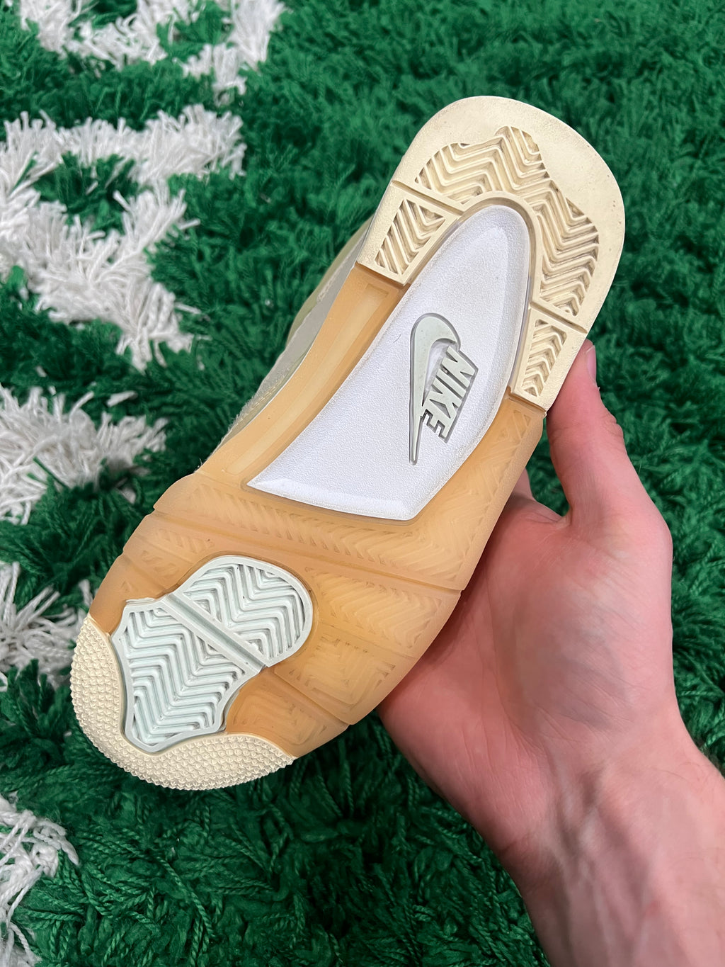 Jordan 4 Off-White Sail (Women's) (Preowned 4.5M/6W)