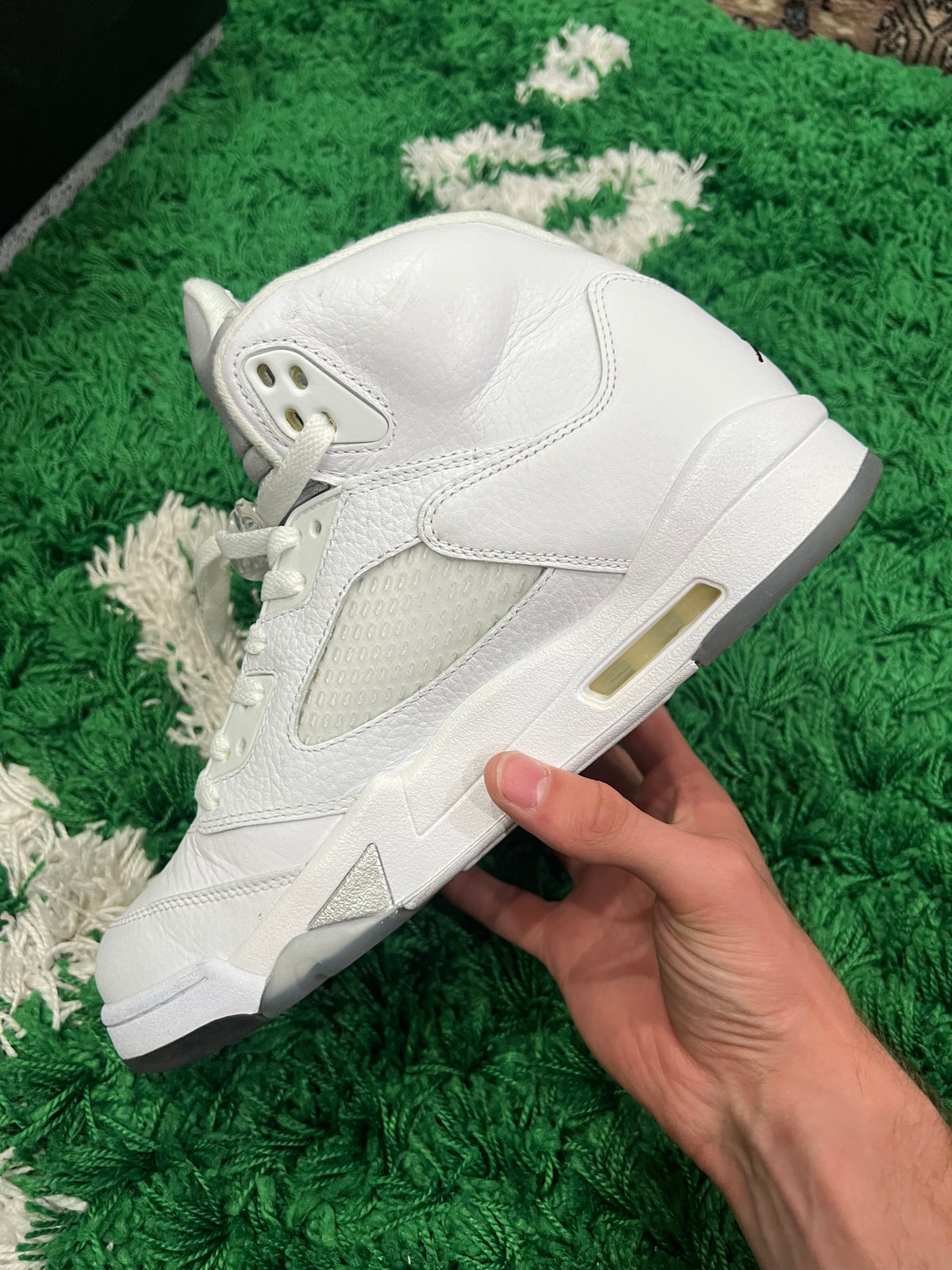 Jordan 5 White Metallic (2015) (Pre-Owned Size 10.5M)
