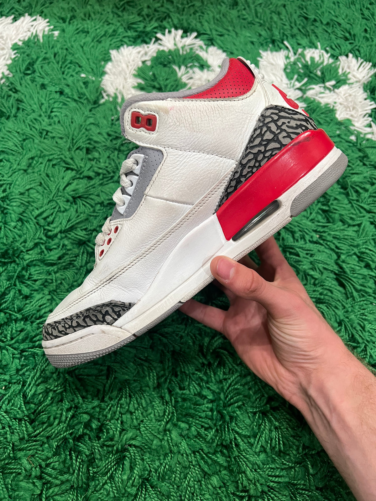Jordan 3 Fire Red (2022) (Preowned 8M)