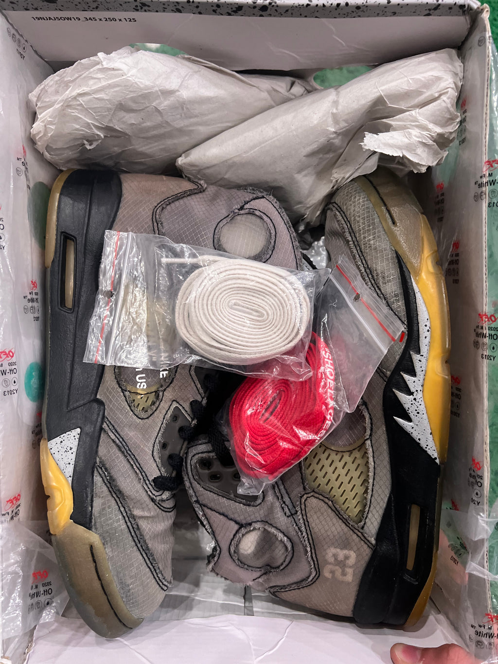 Jordan 5 Off-White Muslin (Preowned 8.5M)