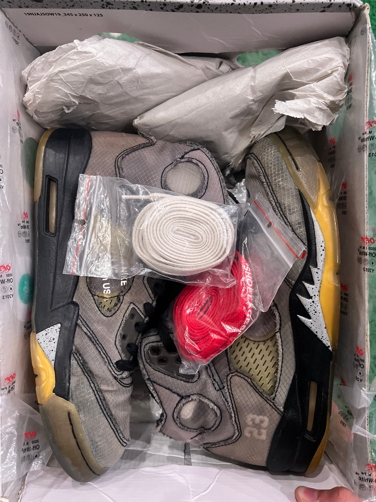 Jordan 5 Off-White Muslin (Preowned 8.5M)