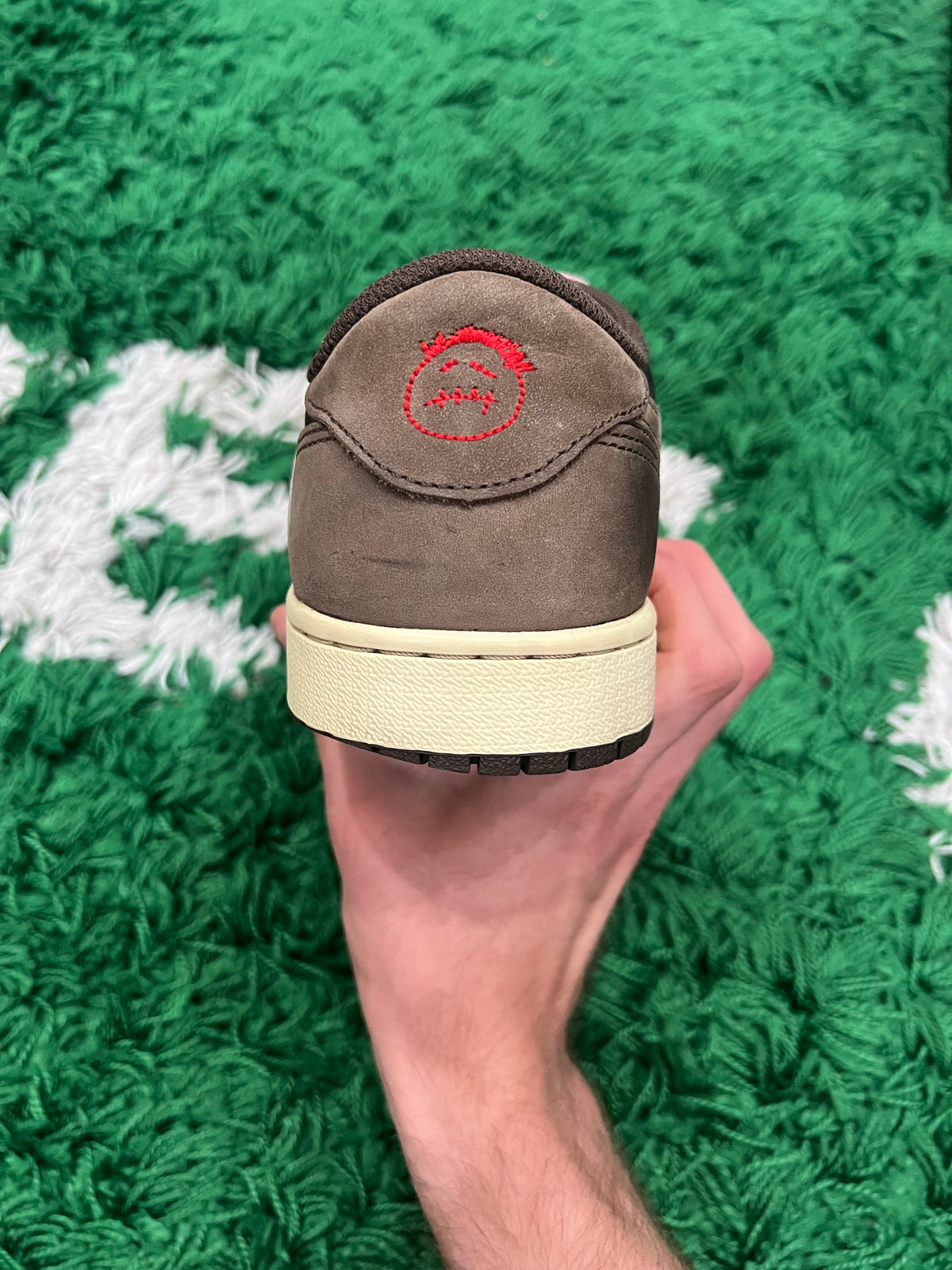 Jordan 1 Low Travis Scott Mocha (Pre-Owned Size 9.5M)