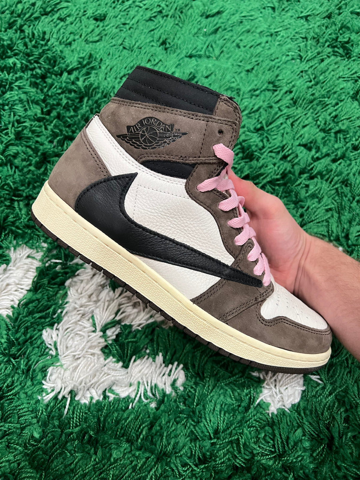 Jordan 1 High Travis Scott Mocha (Pre-Owned Size 9M)