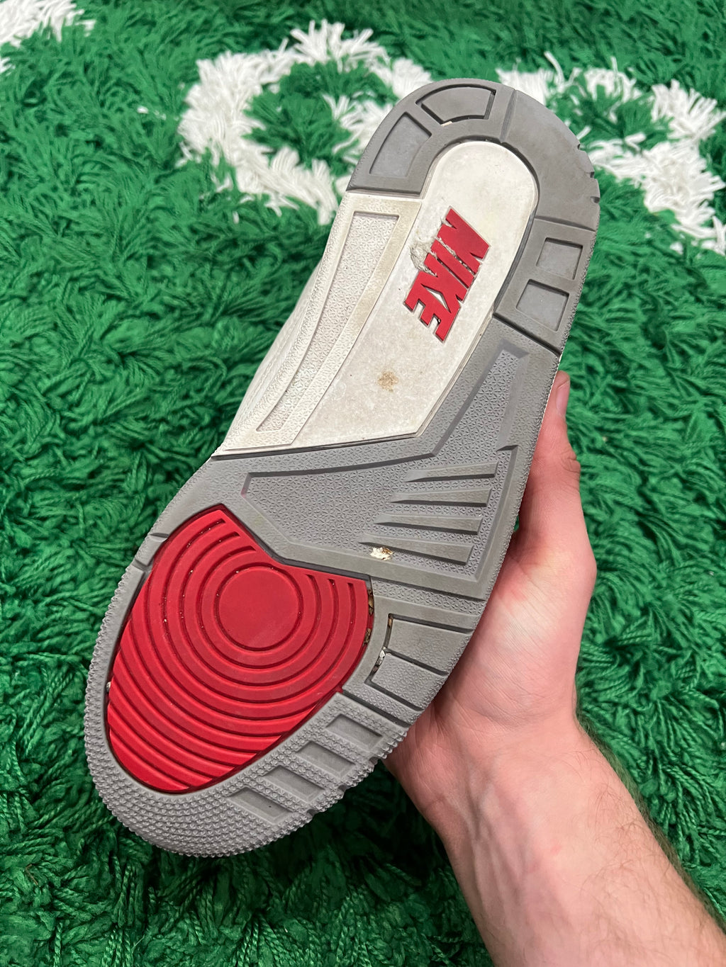 Jordan 3 Fire Red (2022) (Preowned 8M)