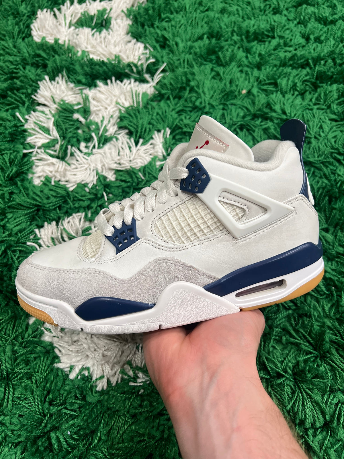 Jordan 4 SB Navy (Preowned 5M)