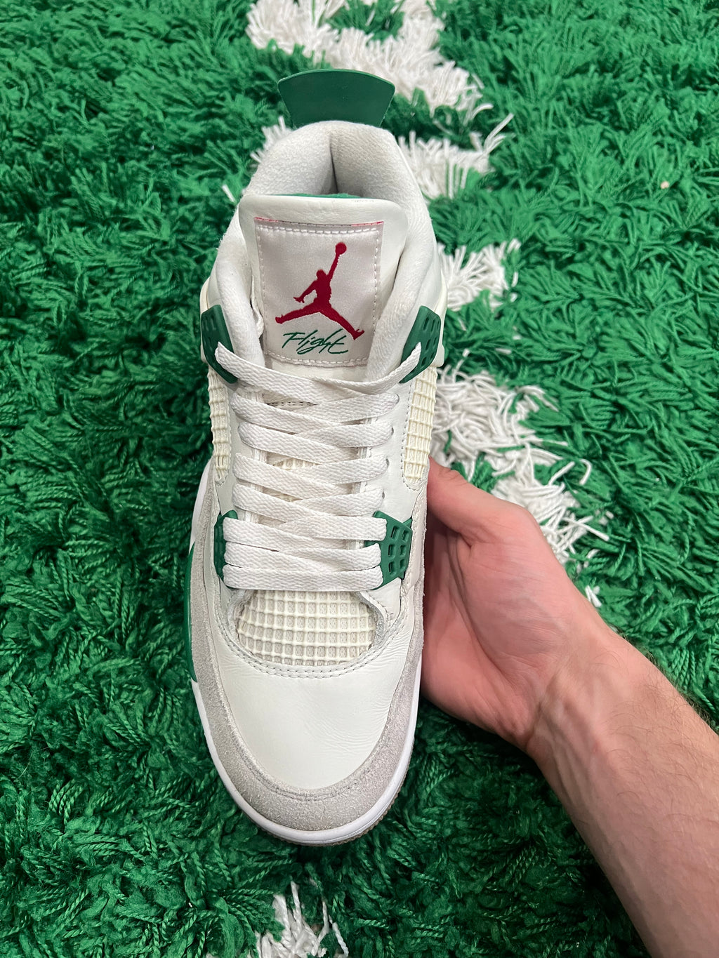 Jordan 4 SB Pine Green (Preowned 8.5M)