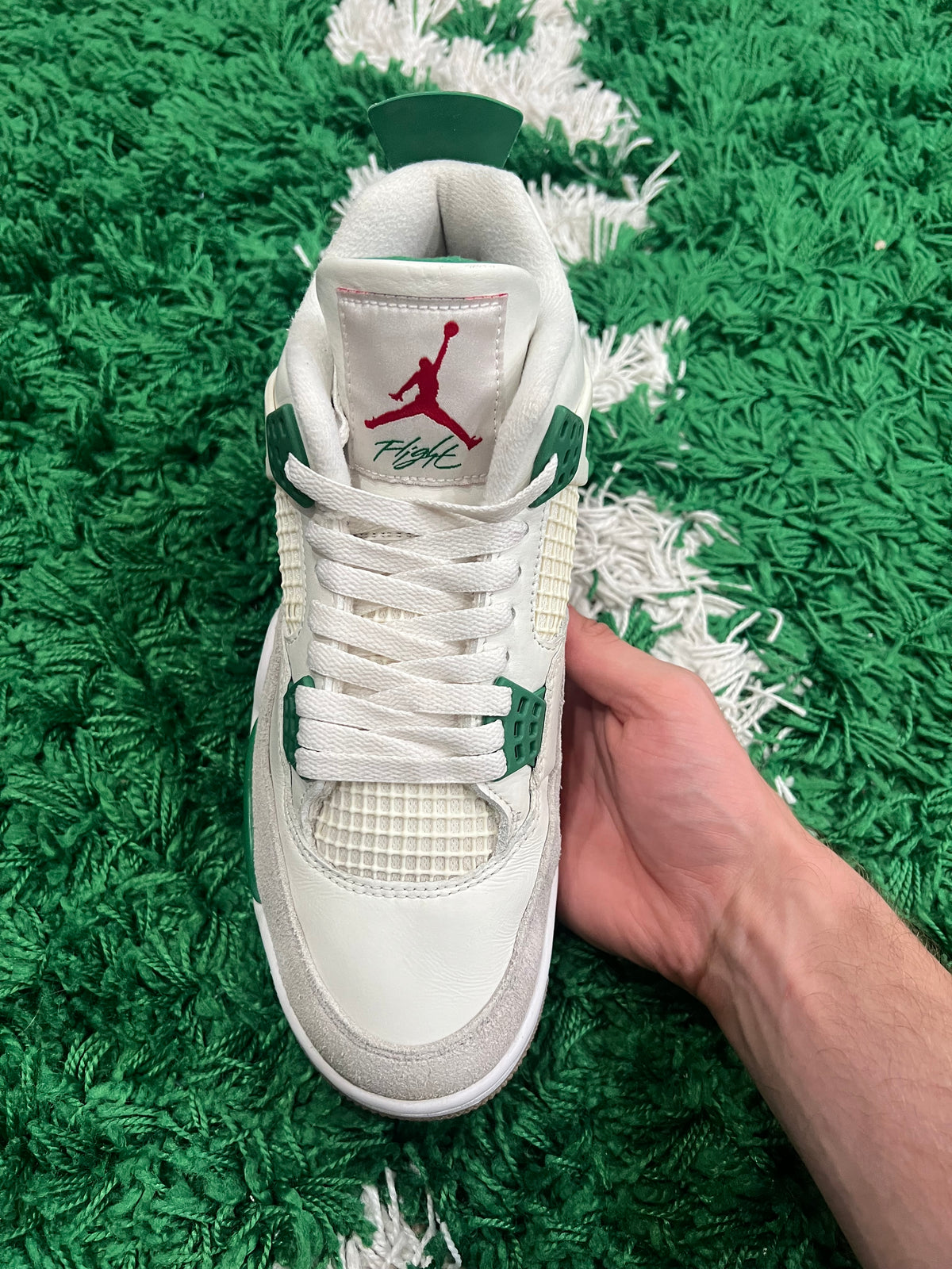 Jordan 4 SB Pine Green (Preowned 8.5M)