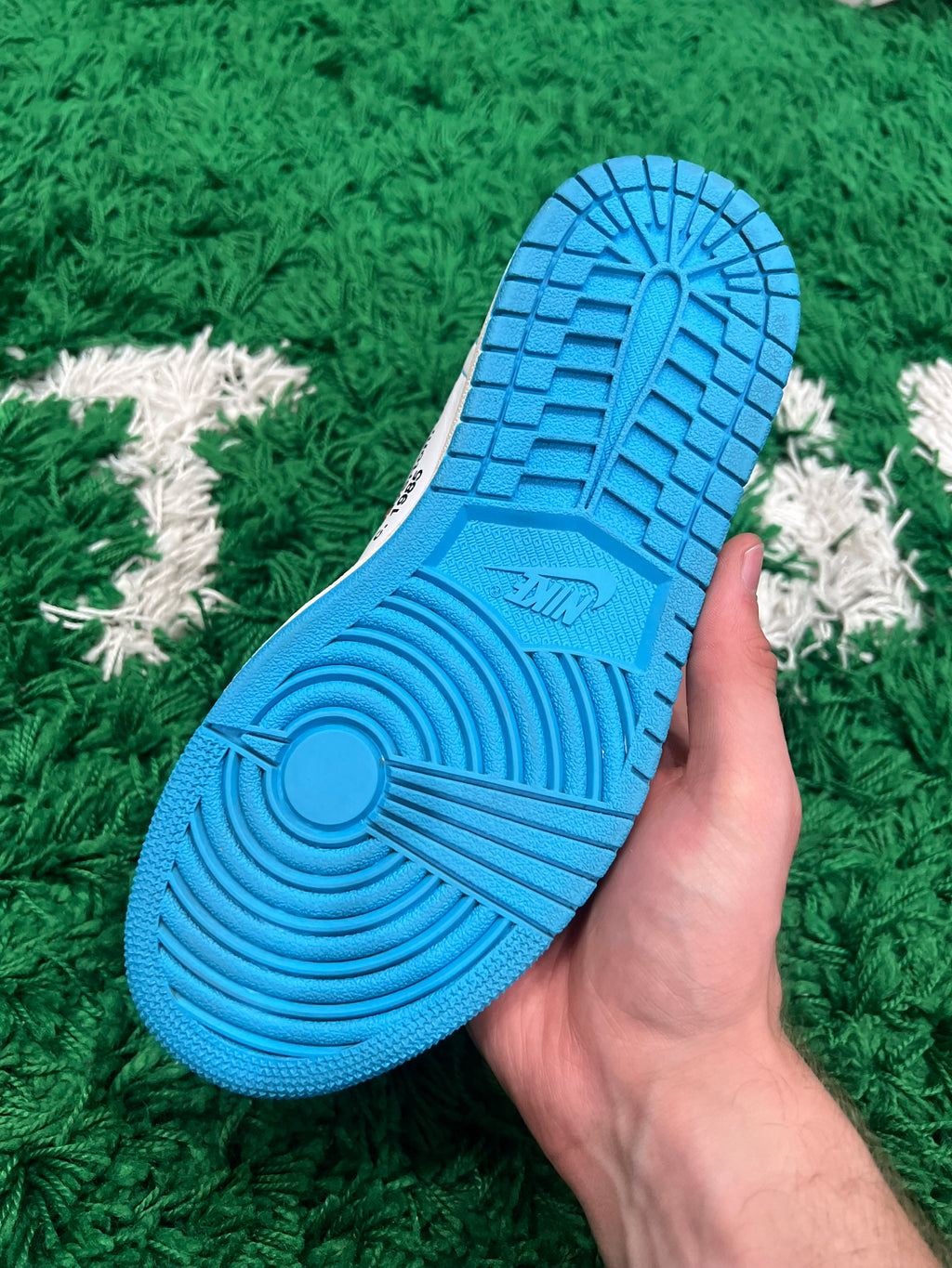 Jordan 1 High Off-White University Blue (Preowned 6M)