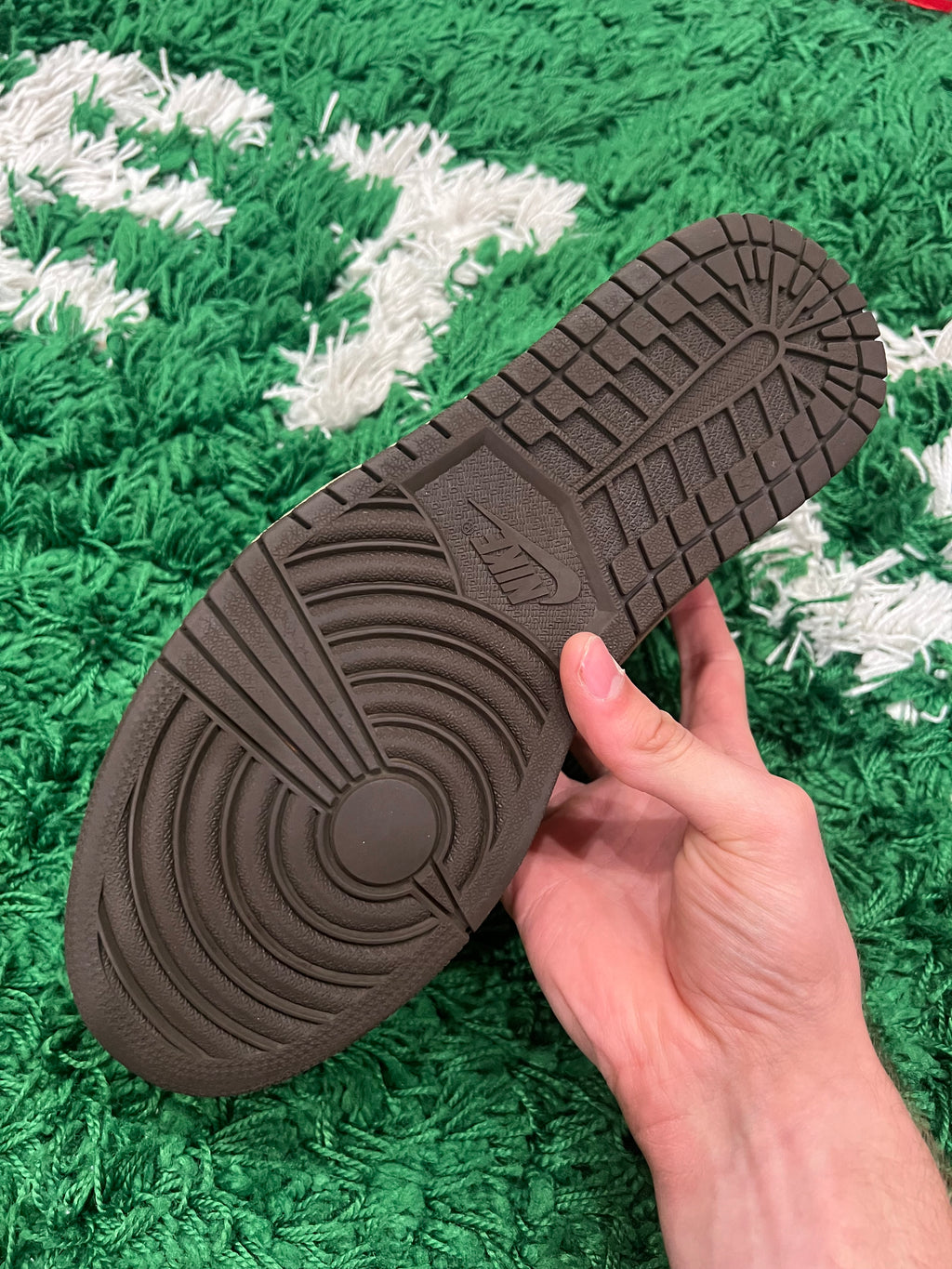 Jordan 1 Low Travis Scott Mocha (Pre-Owned Size 9.5M)