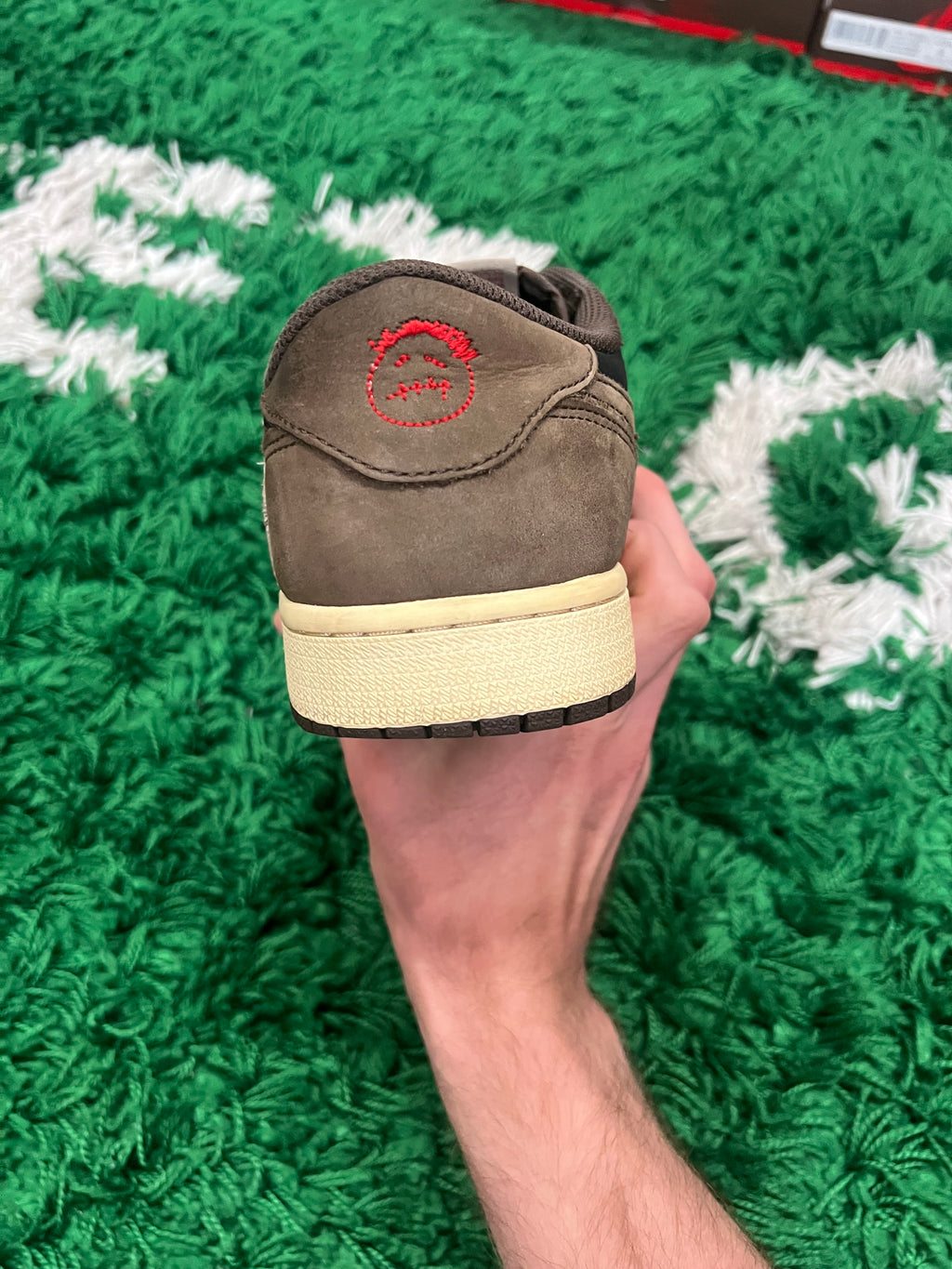 Jordan 1 Low Travis Scott Mocha (Pre-Owned Size 9.5M)