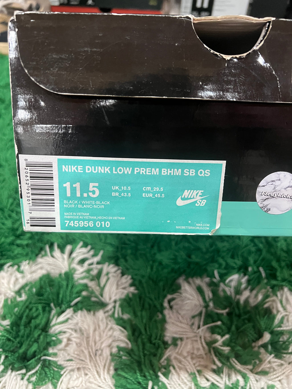 Nike SB Dunk Low BHM (2015) (Pre-Owned 11.5M)