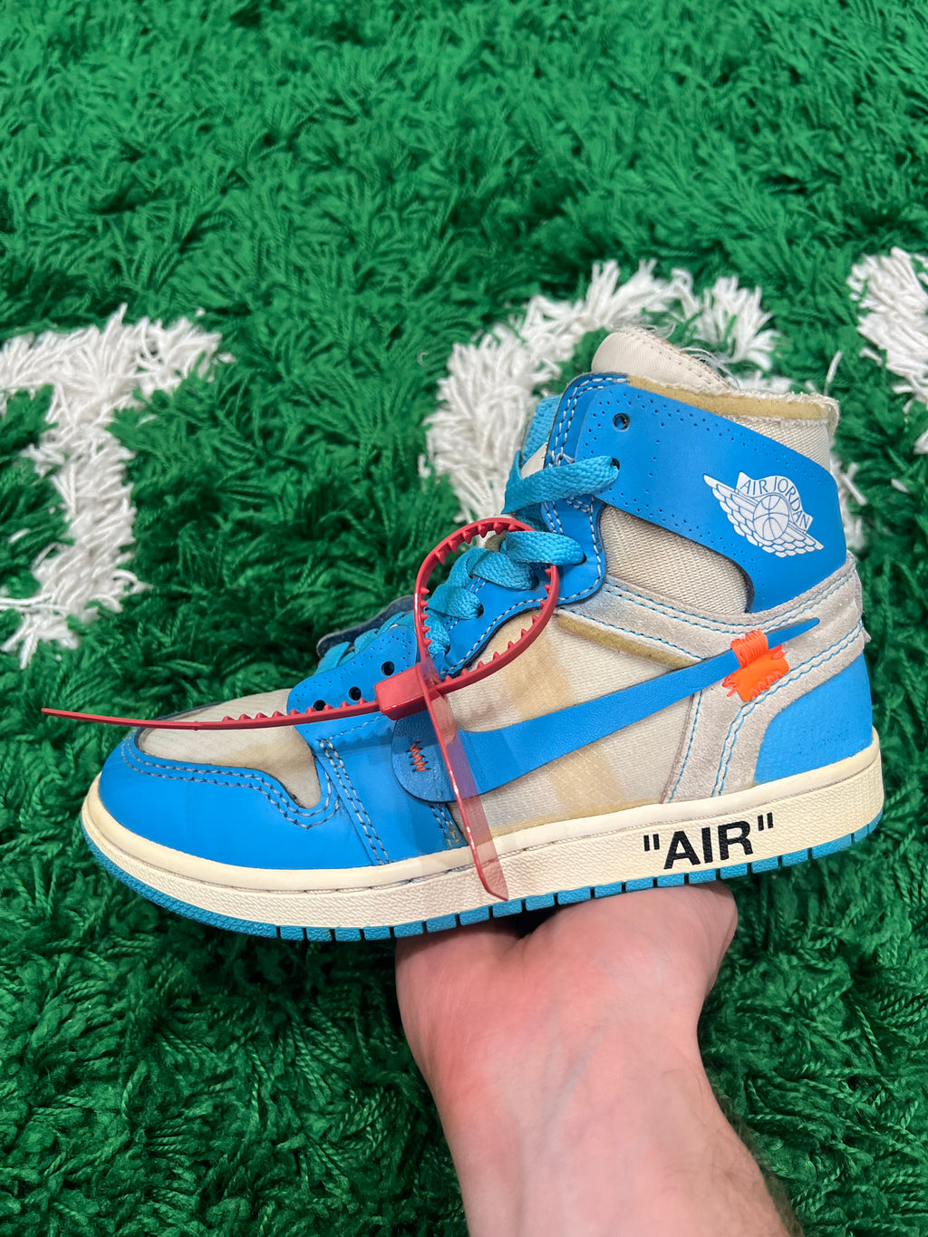 Jordan 1 High Off-White University Blue (Preowned 4M)