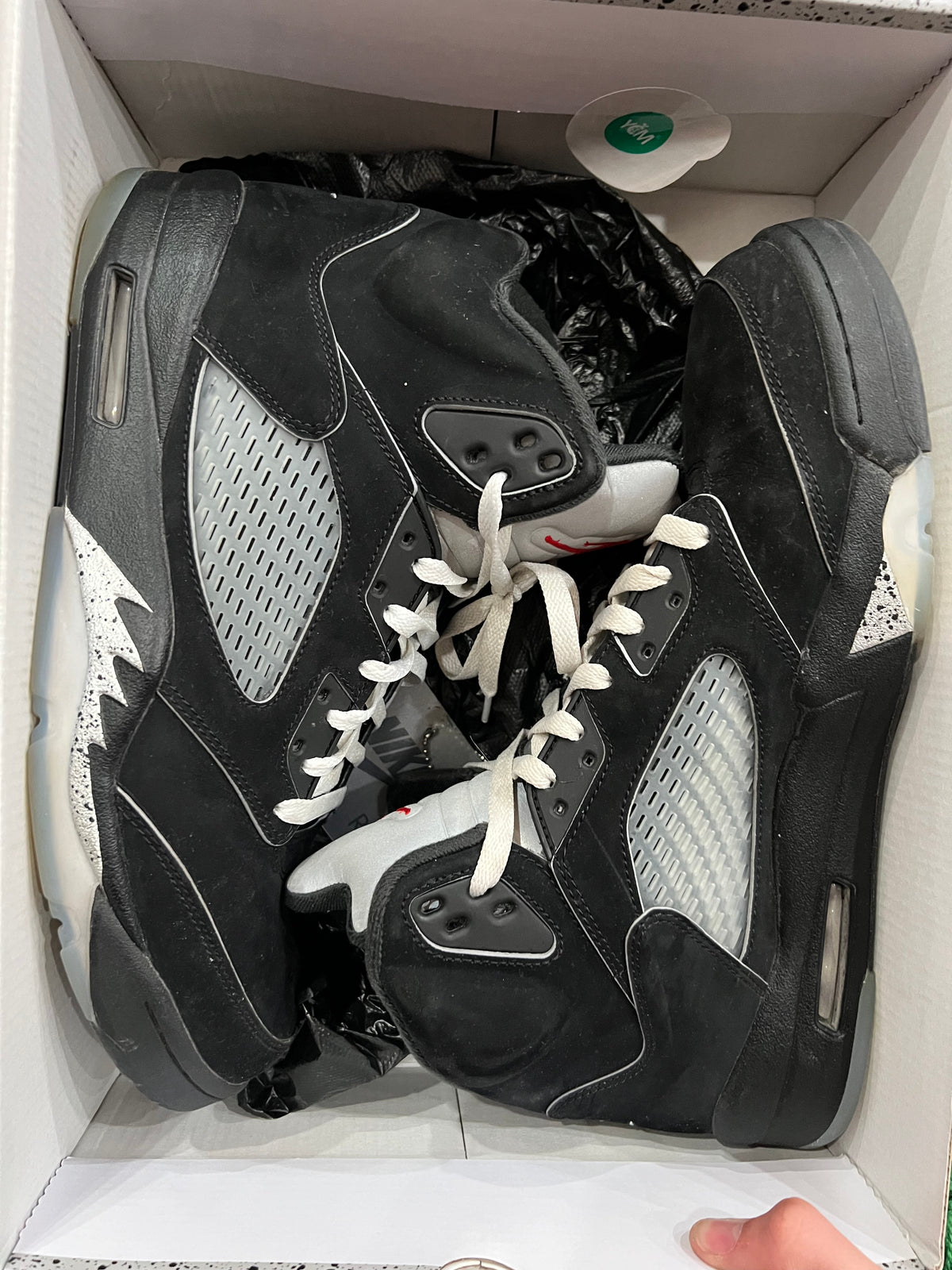 Jordan 5 Black Metallic Reimagined (Pre-Owned 12M)