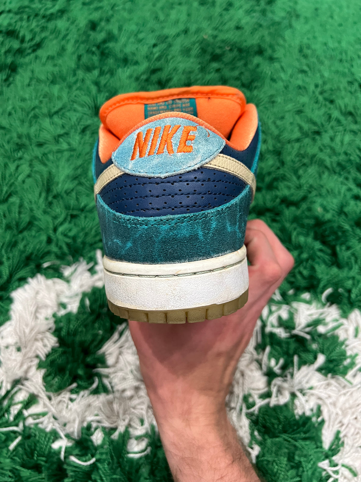 Nike SB Dunk Low MIA Skate Shop (Pre-Owned 9.5M)