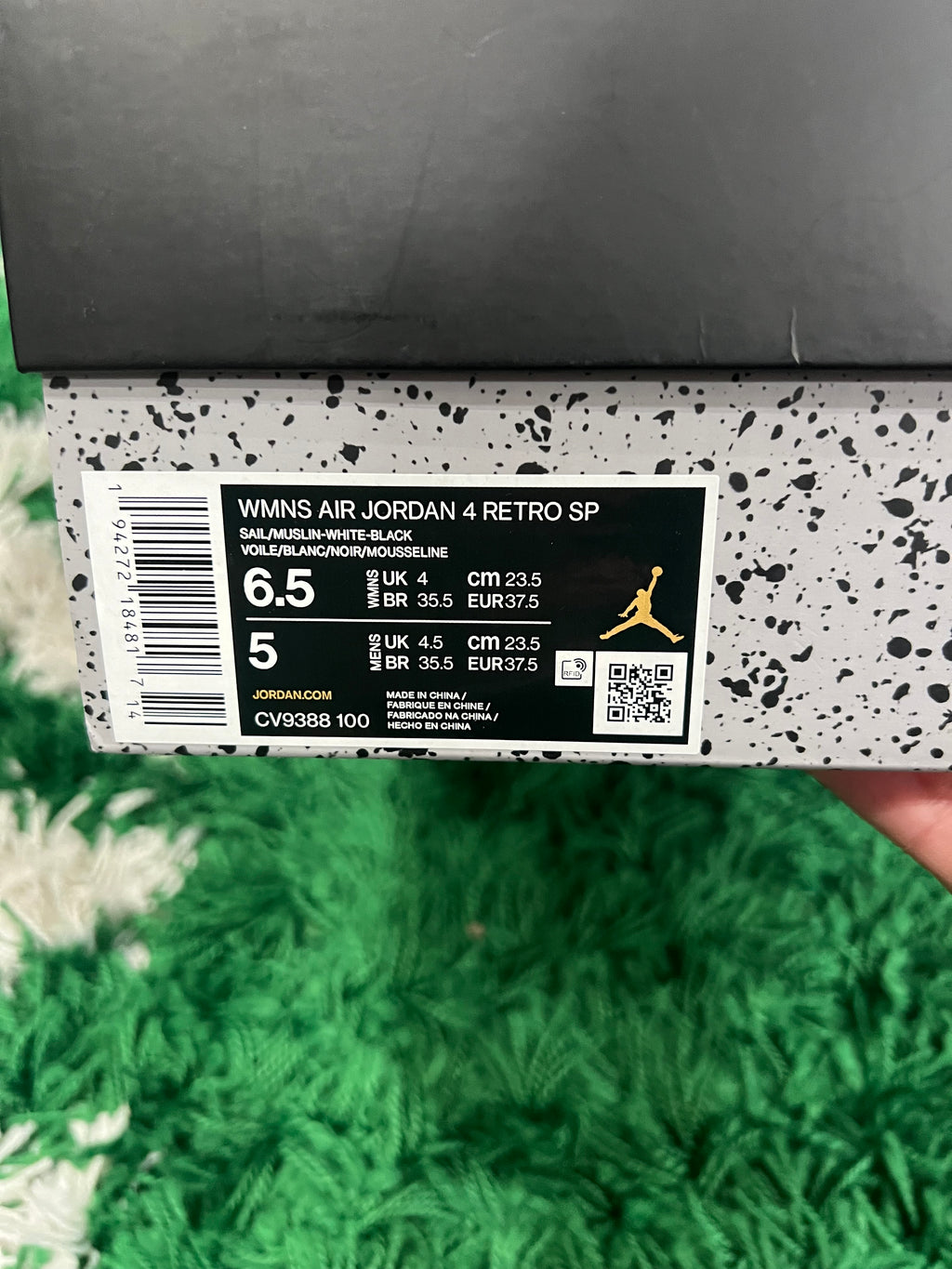 Jordan 4 Off-White Sail (Women's) (Preowned 5M/6.5W)