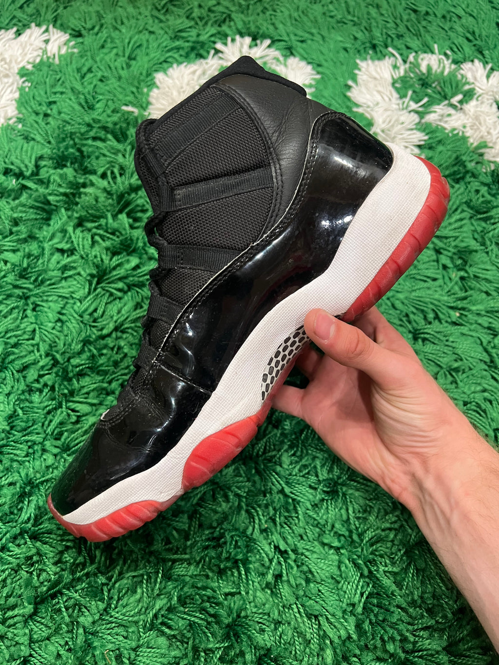 Jordan 11 Playoffs Bred (2019) (Preowned 10M)